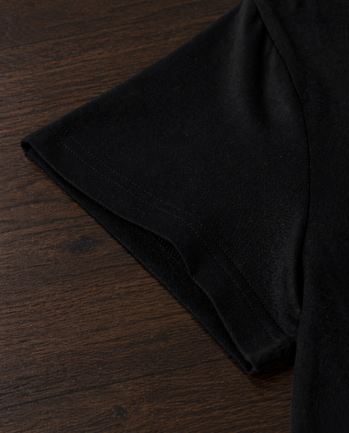 The Fireheart Oversized Graphic Tee | Throne of Glass Inspired